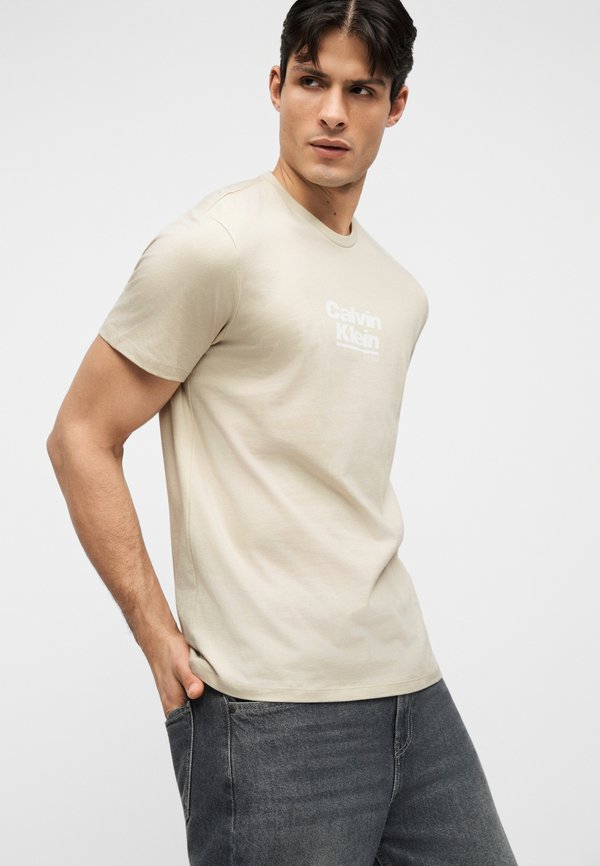 Calvin Klein Jeans WHOLESALE GRAPHICS