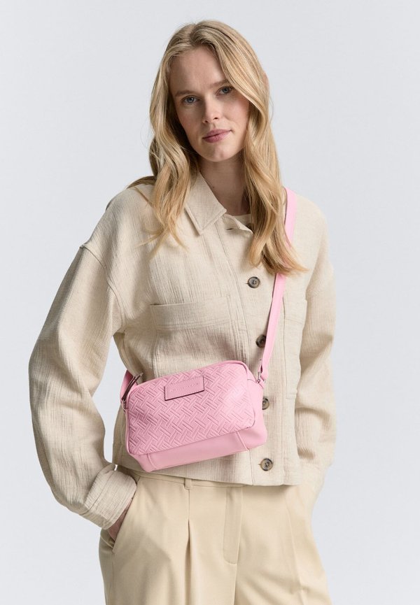TOM TAILOR MIRENDA CAMERA BAG - Cross body bag - rose