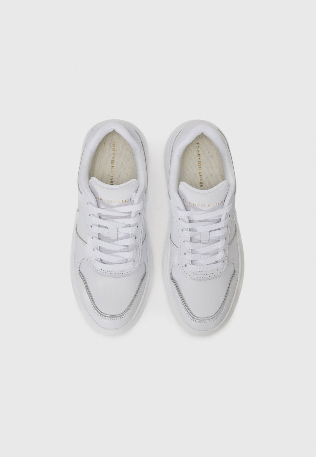 SNEAKER Media 4