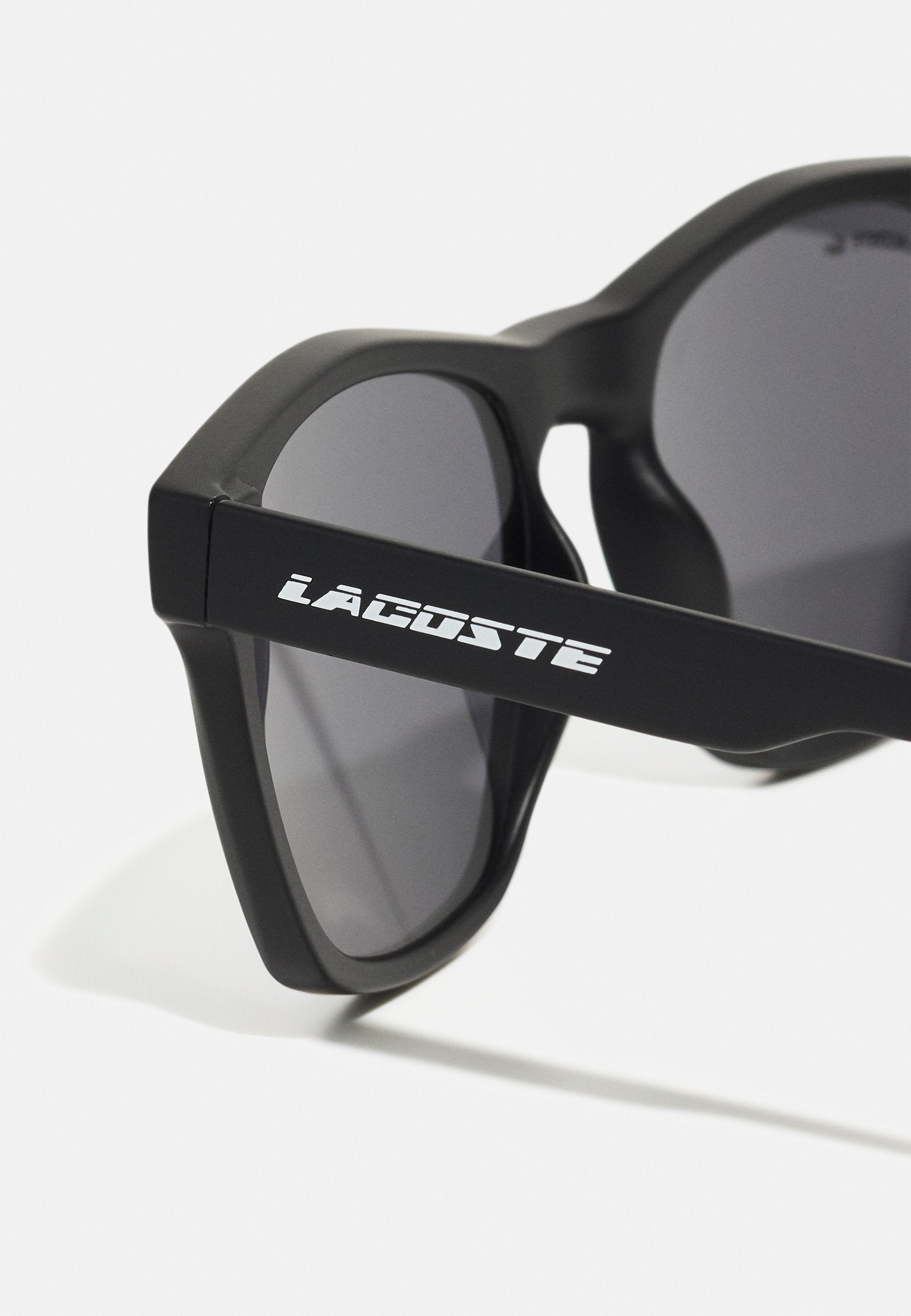 Lacoste UNISEX