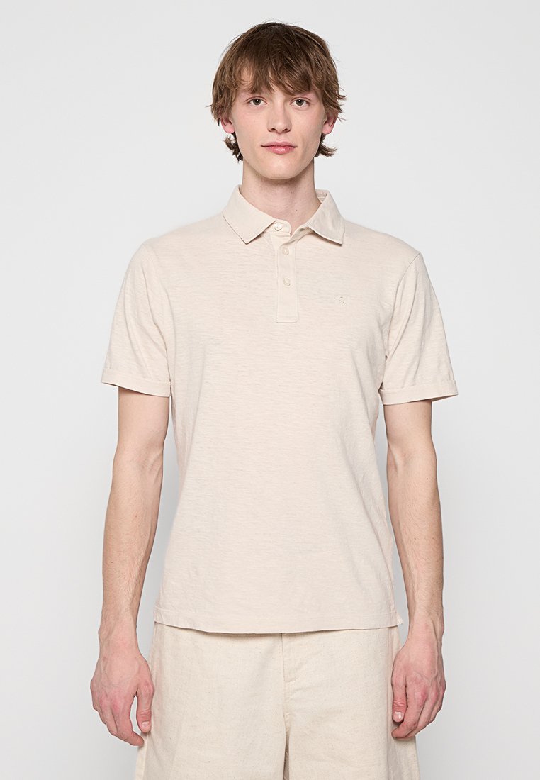 Hackett London