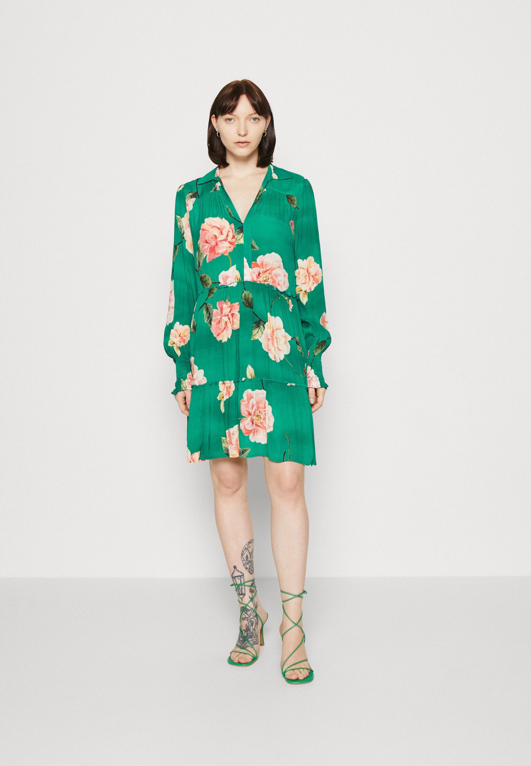 Replay DRESS