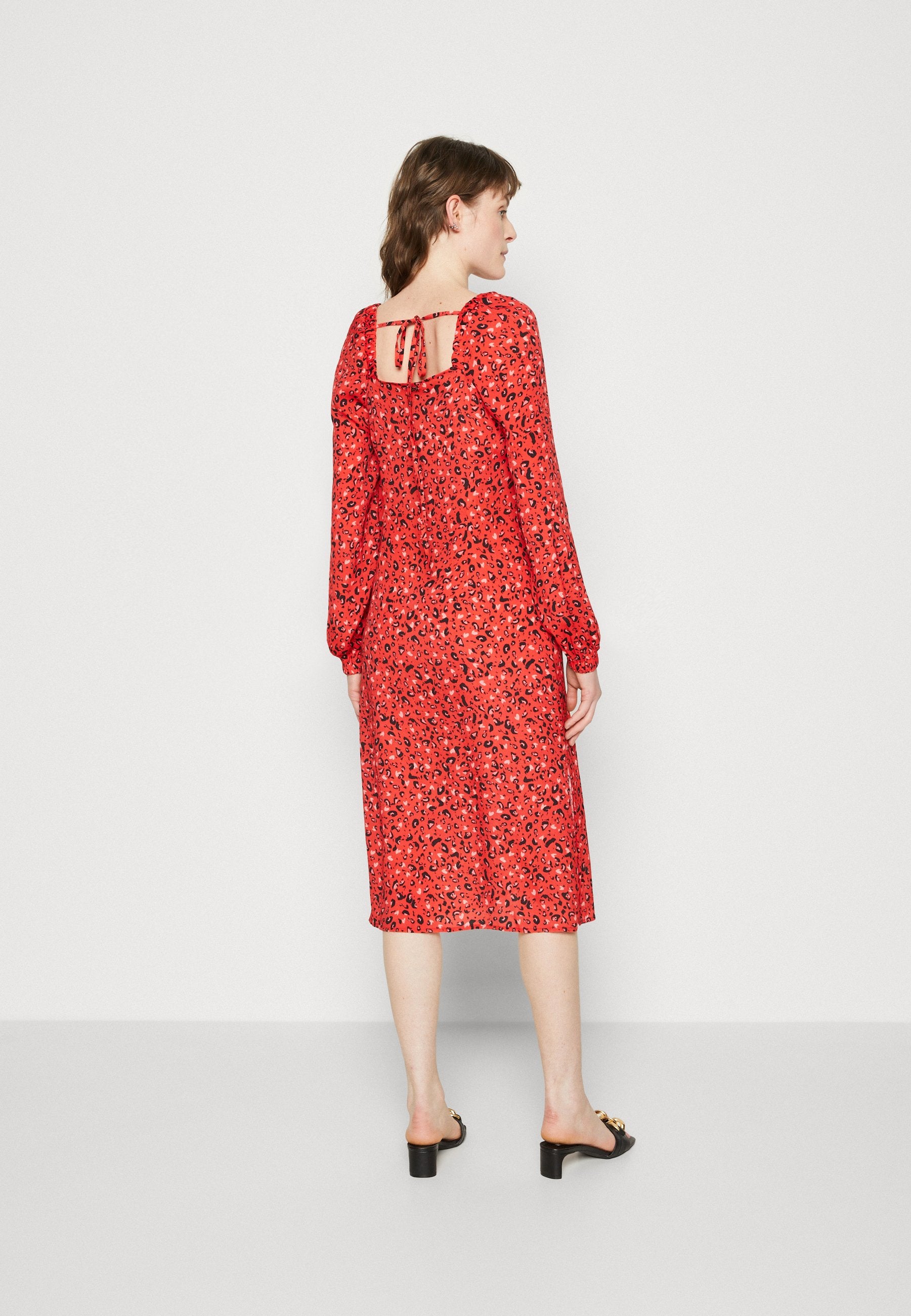 Replay DRESS