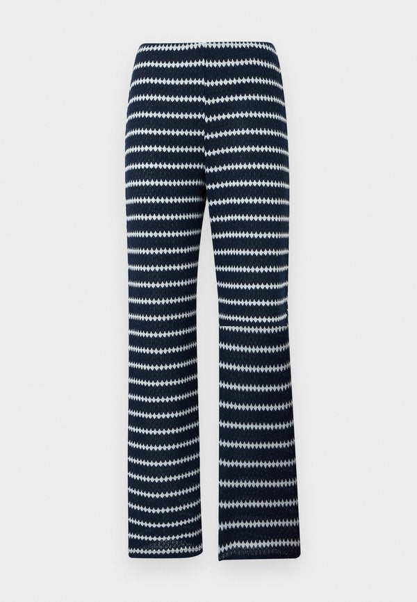 ONLY ONLEVA STRIPE WIDE LEG PANT - Trousers - cloud dancer