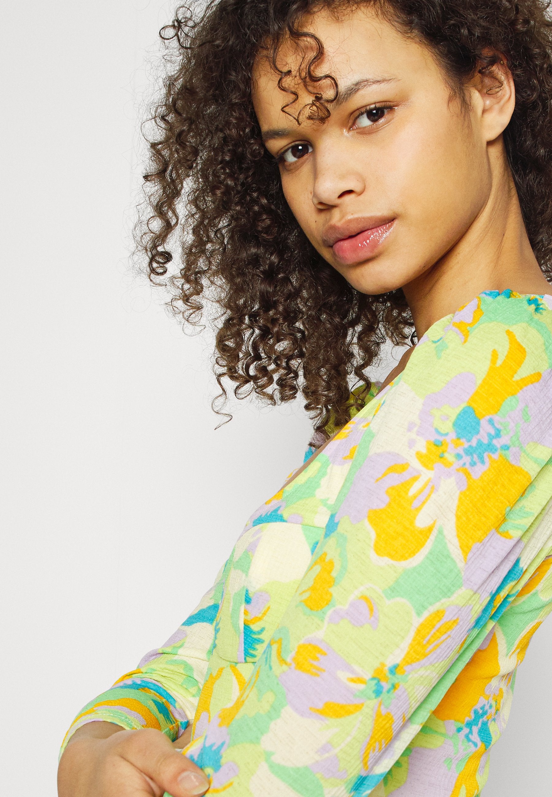 ONLPELLA BUST DRESS Media 5