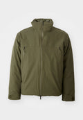 Olivegrüner Puffer-Jacke mit hohem Kragen, Reißverschluss-Front und zwei Reißverschlusstaschen. Verfügt über eine glatte, matte Oberfläche und verstellbare Bündchen.