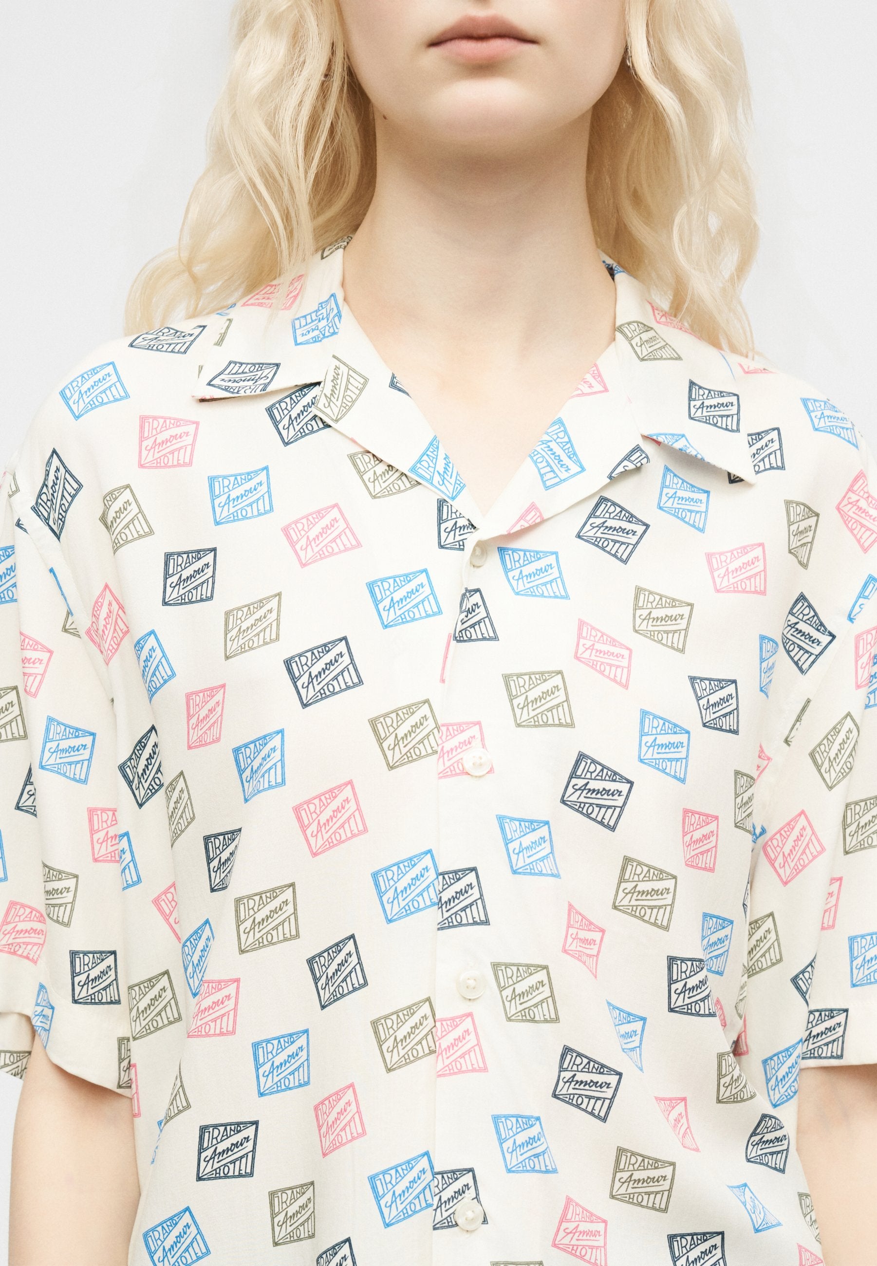 Selected SLHRLXHOTEL AMOUR STAMPS SHIRT