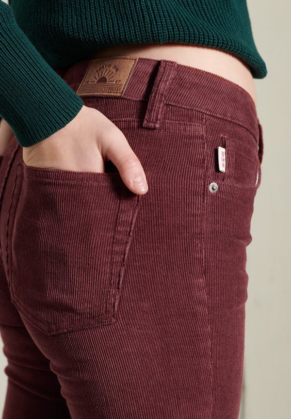 Superdry & Co  SLIM FLARE