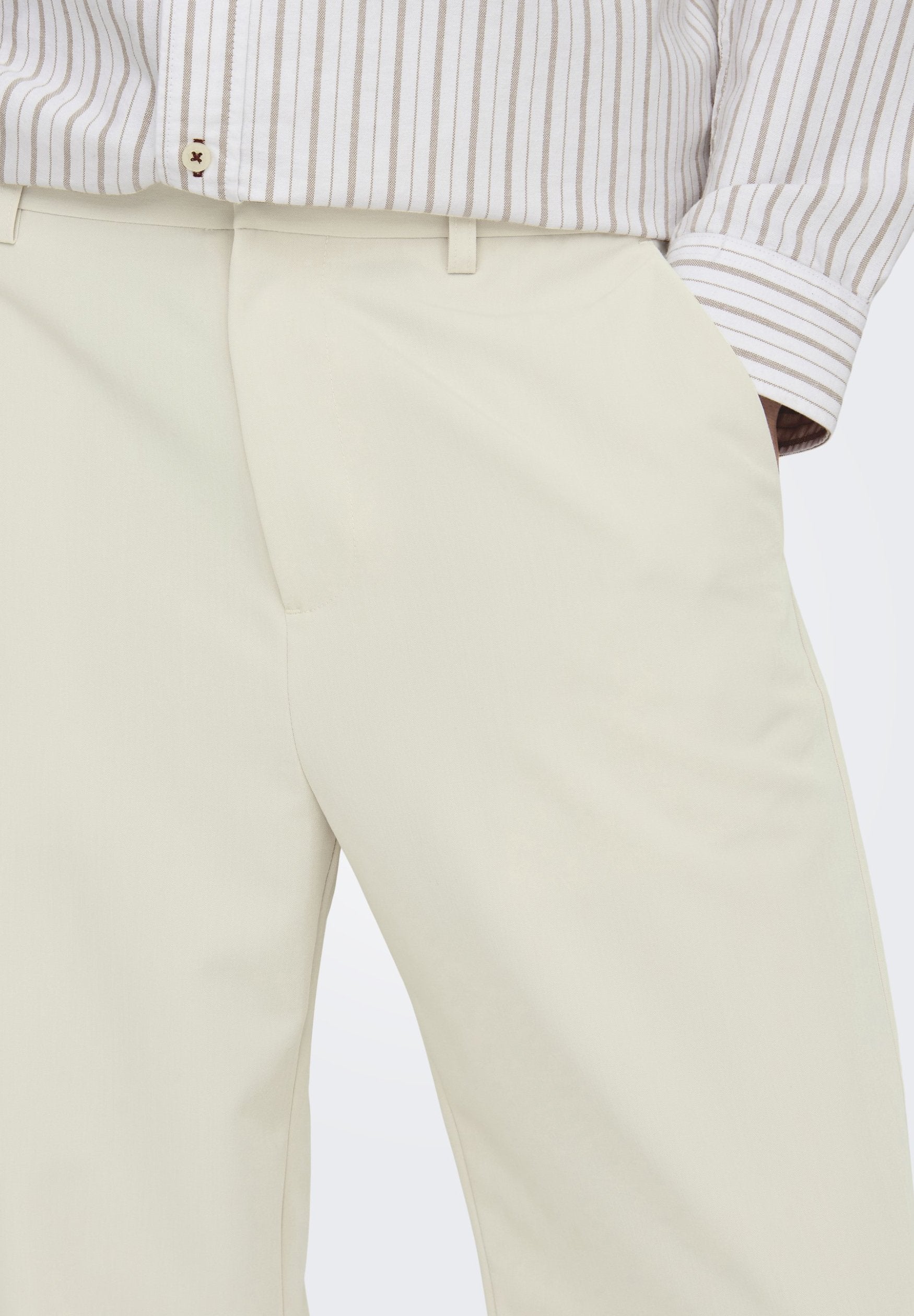 Tailored ONSBOB-LE Tailored Media 4