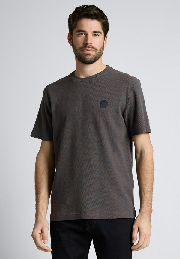 TOM TAILOR MIT WAFFELSTRUKTUR - Basic T-shirt - grey orange waffle inject