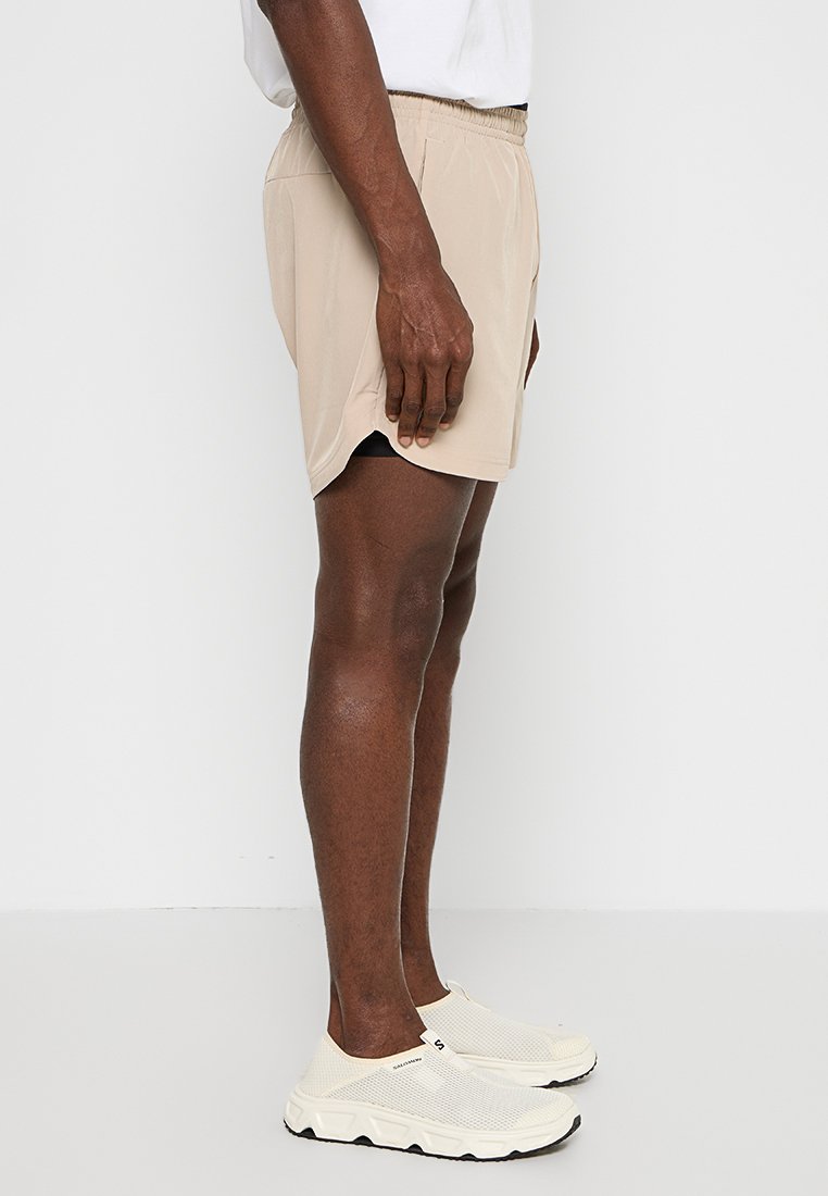 EA7 Emporio Armani