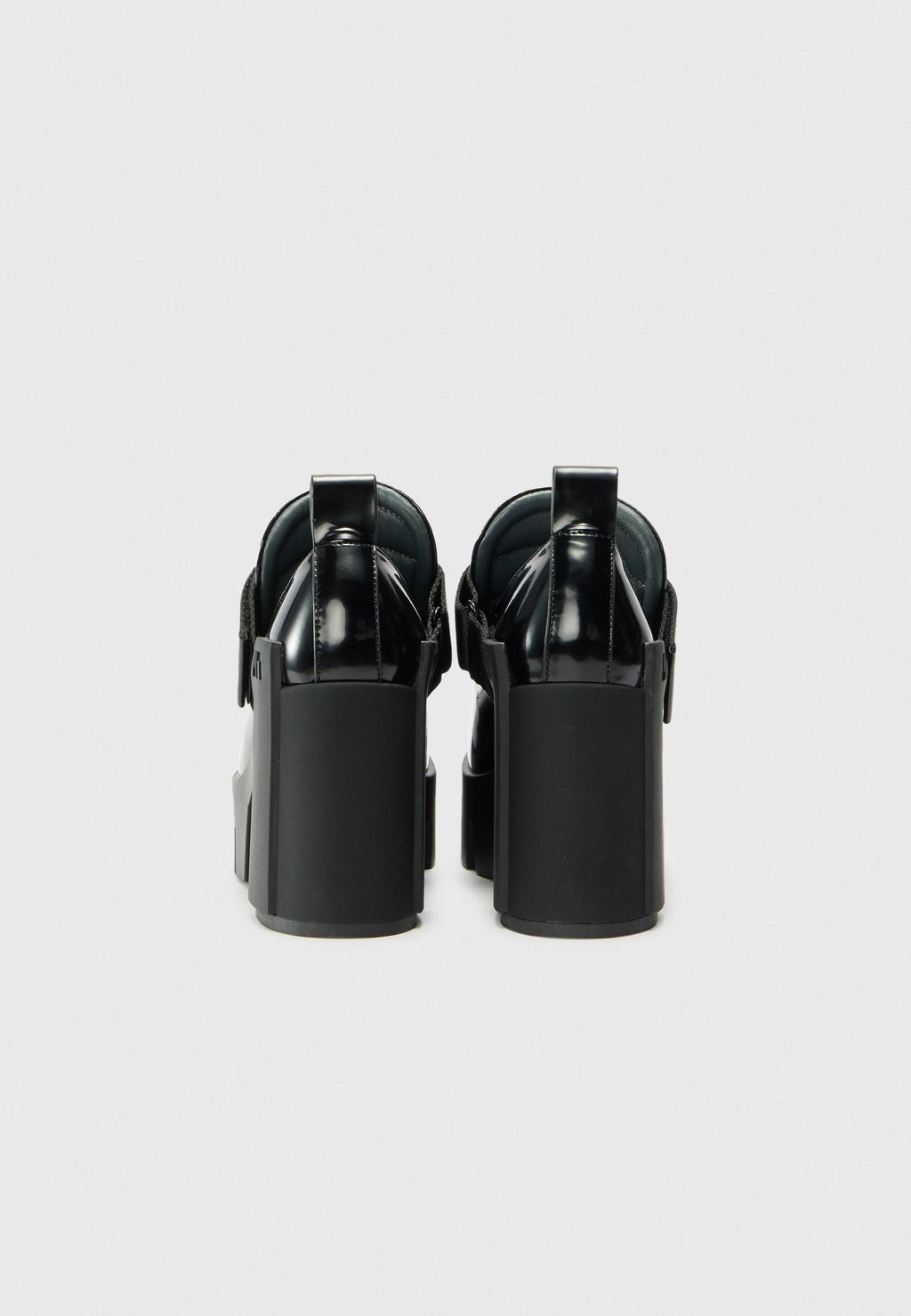 United Nude