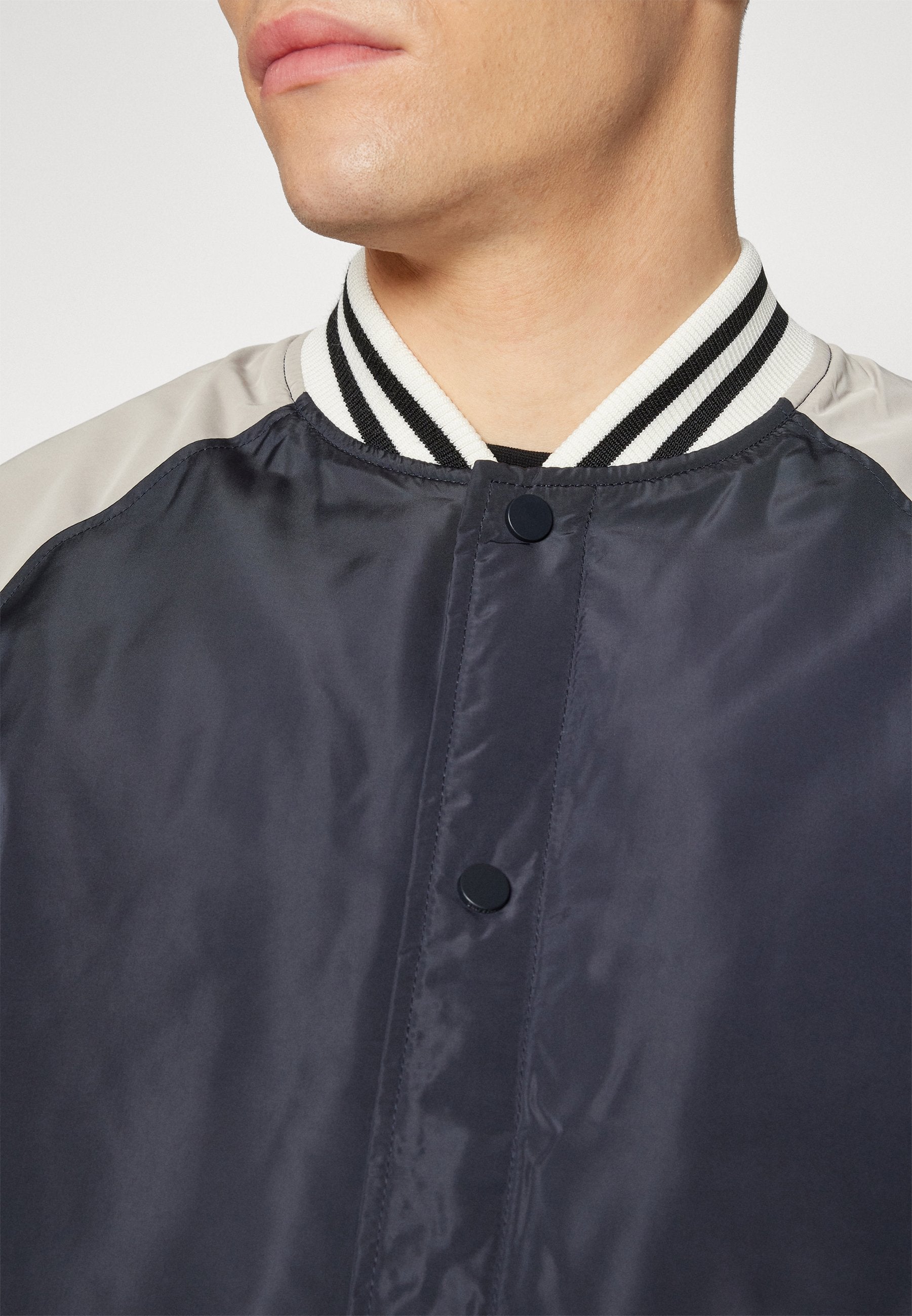 Only & Sons Bomberjacke Media 4