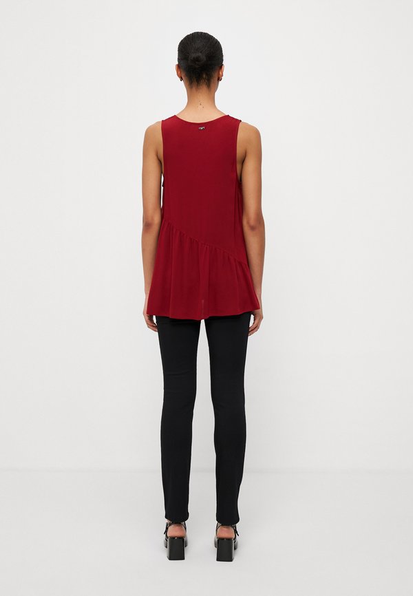 DKNY