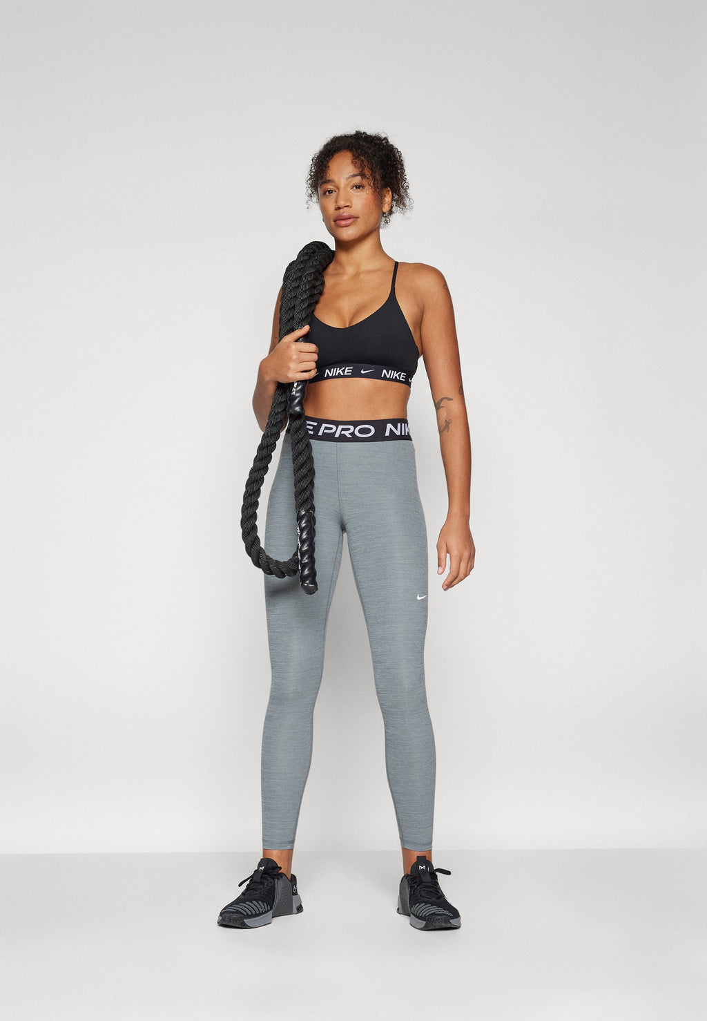 Nike Performance 365