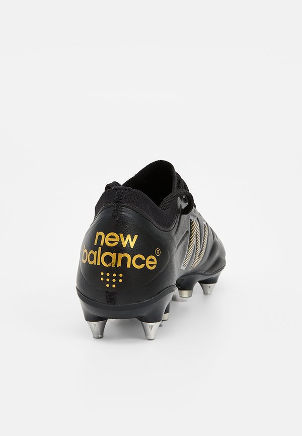 New Balance 442 ELITE