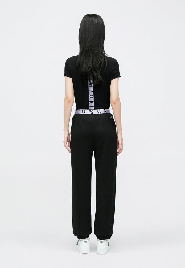 EA7 Emporio Armani TROUSER