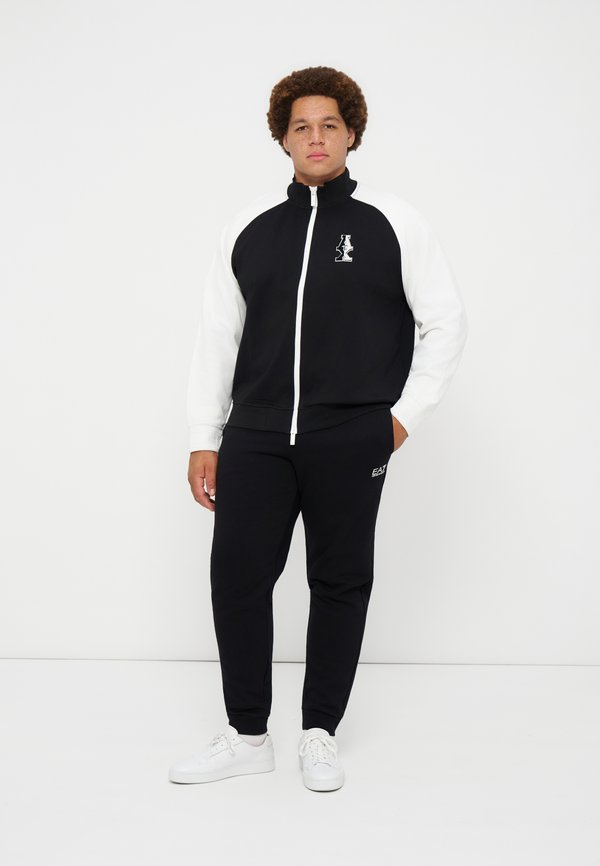 Armani Exchange