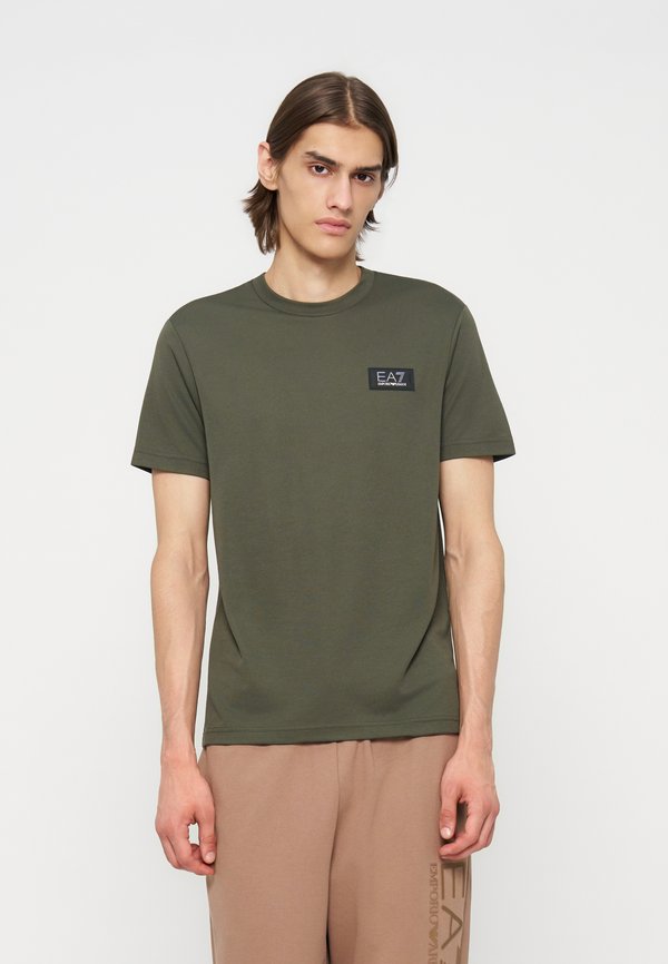 EA7 Emporio Armani