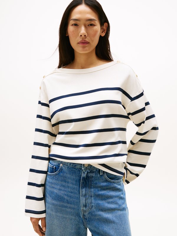 Tommy Hilfiger BUTTON BOAT TEE - Long sleeved top - ivory silk/dark night navy