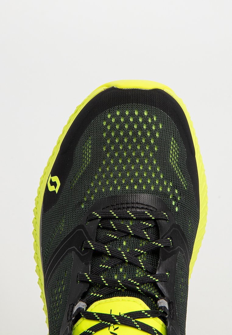 KINABALU ULTRA RC Media 5