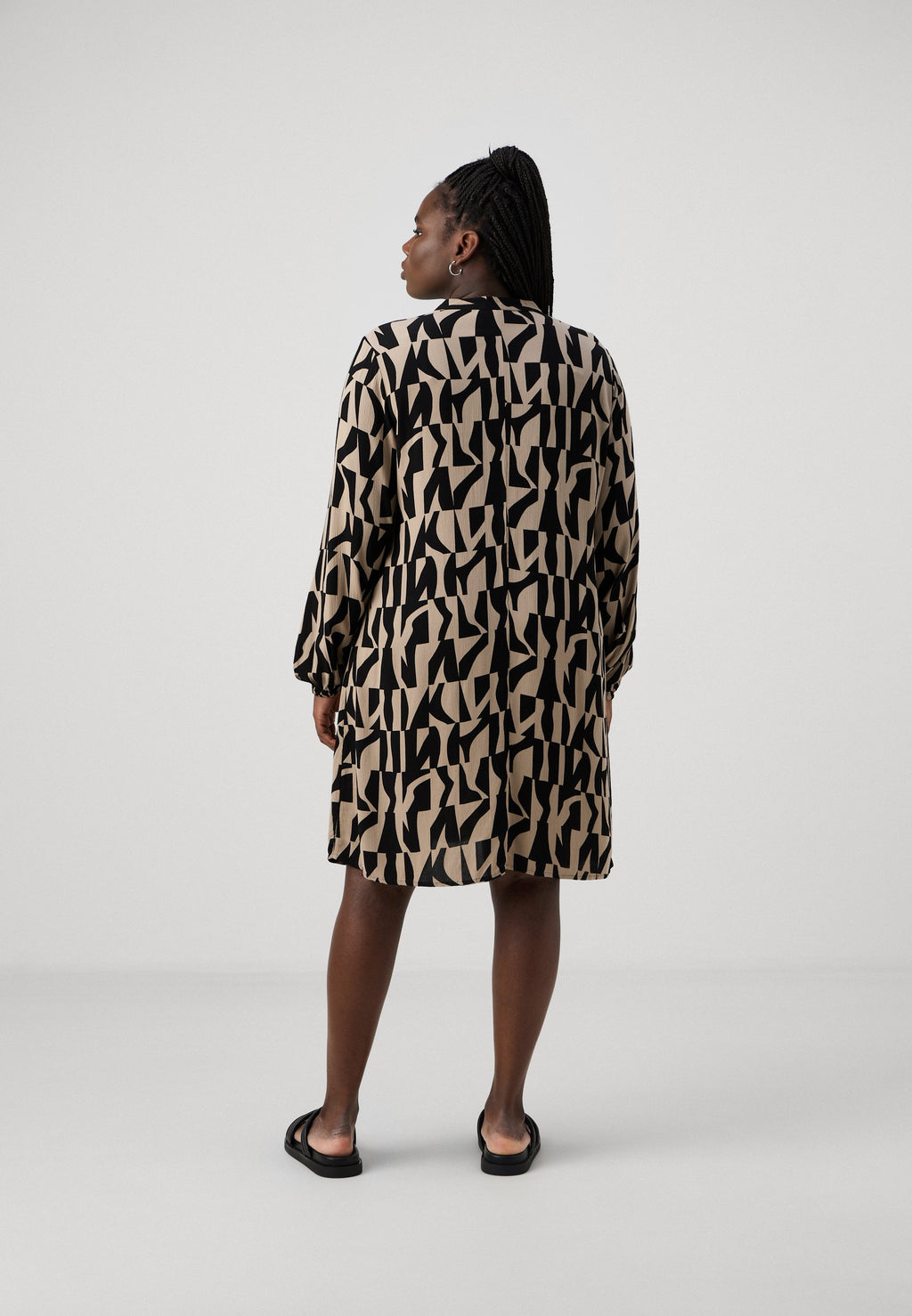 CARDIONA LIFE DRESS Media 4