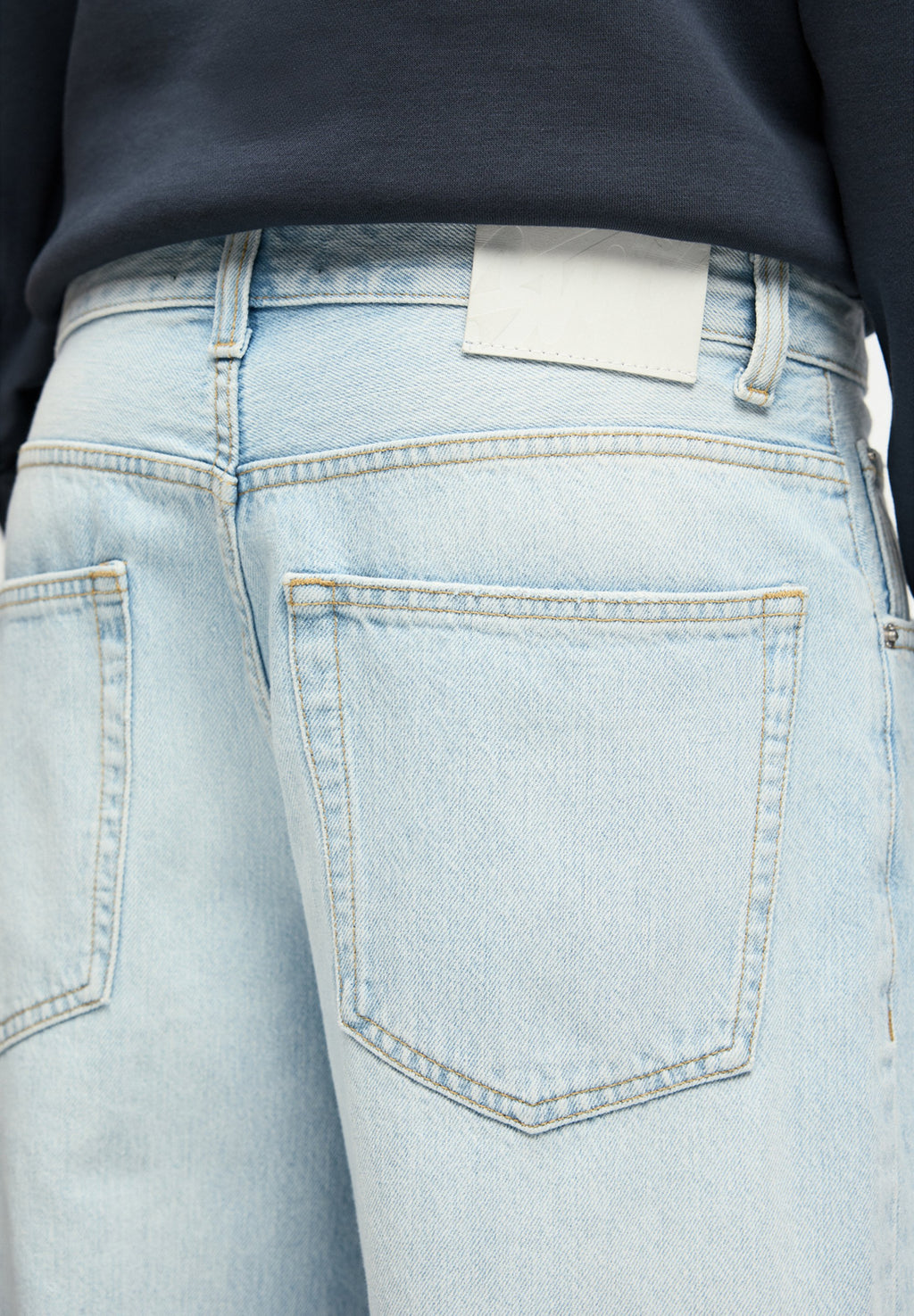 PULL&BEAR BAGGY LOOSE