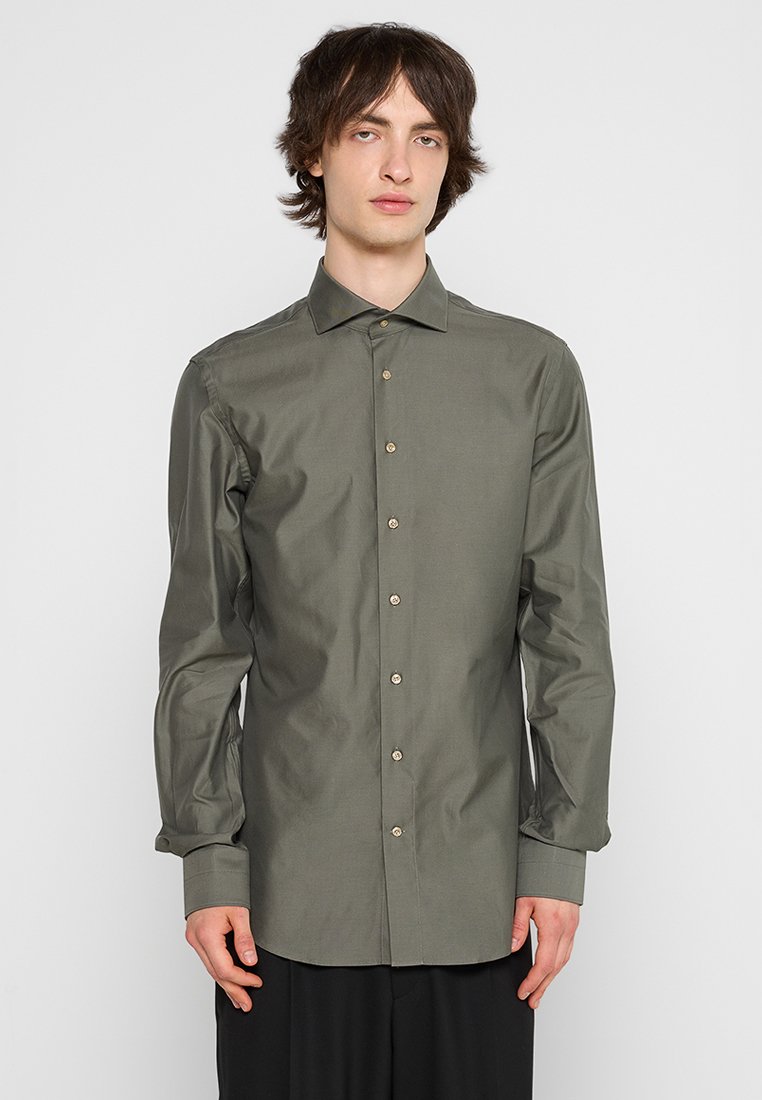SLIM FIT Media 1