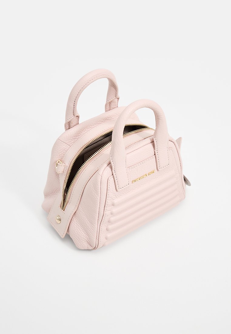 Mandarina Duck I-CON