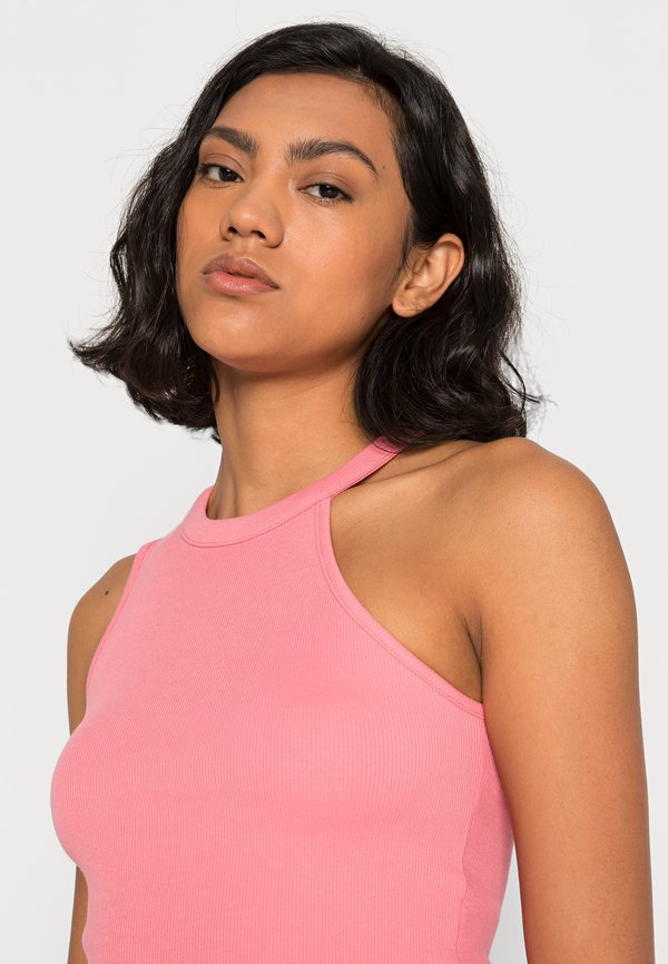 ONLY ONLANJA CUT OUT BOX MIX