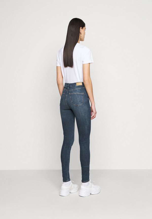 Vero Moda Tall VMSOPHIA