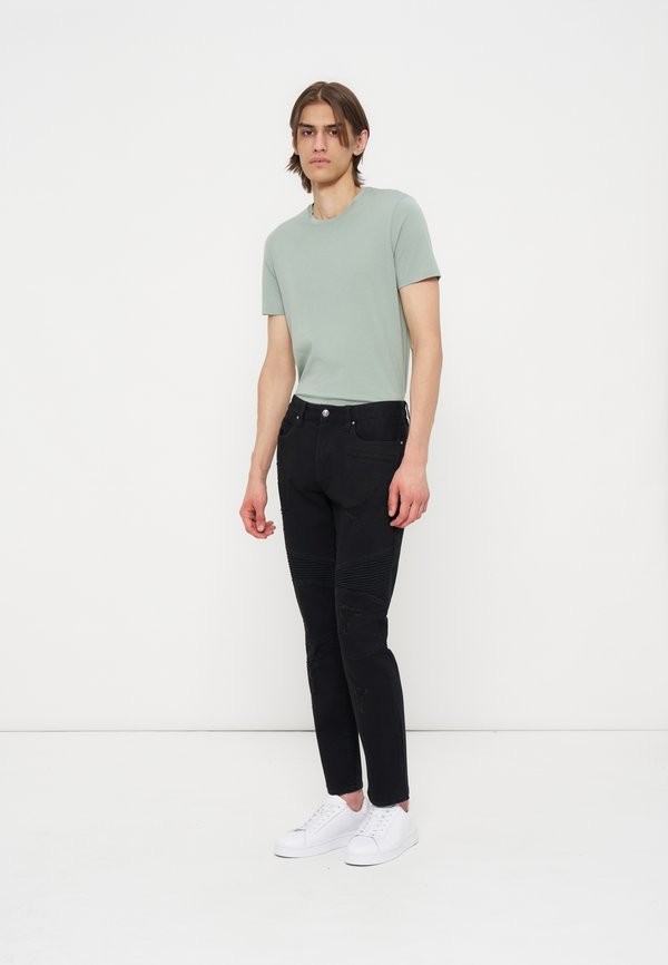 Armani Exchange