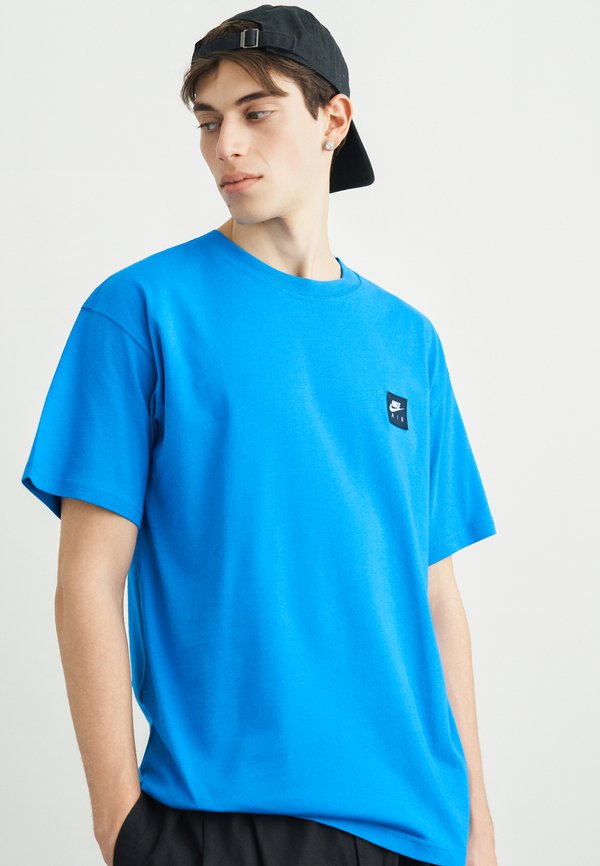 Nike Sportswear TEE AIR BOX - Print T-shirt - blue