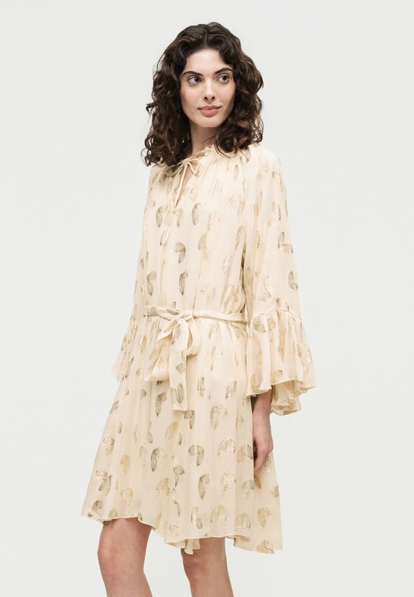 Bruuns Bazaar LICUALABBSYRENA DRESS