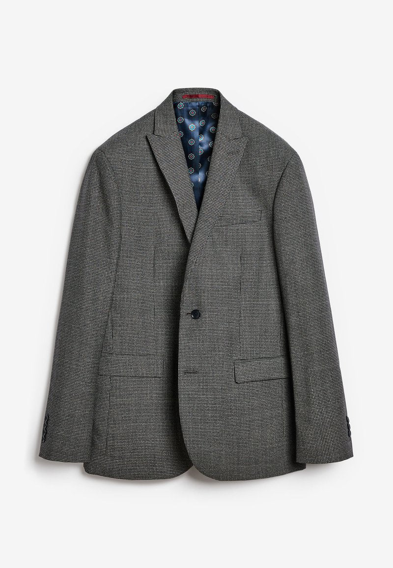 Grauer Herrenblazer mit kleinem karierten Muster, einem einzelnen schwarzen Knopf, Klapptaschen und blauer gemusterter Innenauskleidung, flach präsentiert.
