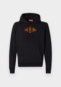 Schwarzer Hoodie mit einer vorderen Kängurutasche, Kapuze mit Kordelzug und einem orangefarbenen Grafiklogo auf der Brust. Weiches Mischmaterial aus Baumwolle.