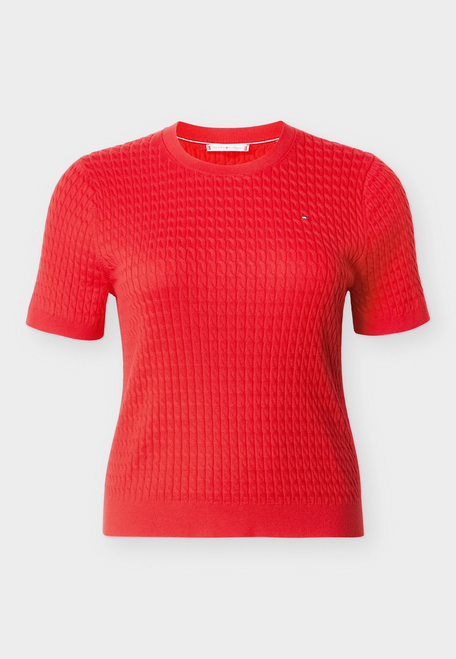CURVE CABLE KNIT SHORT SLEEVE JUMPER Media 1