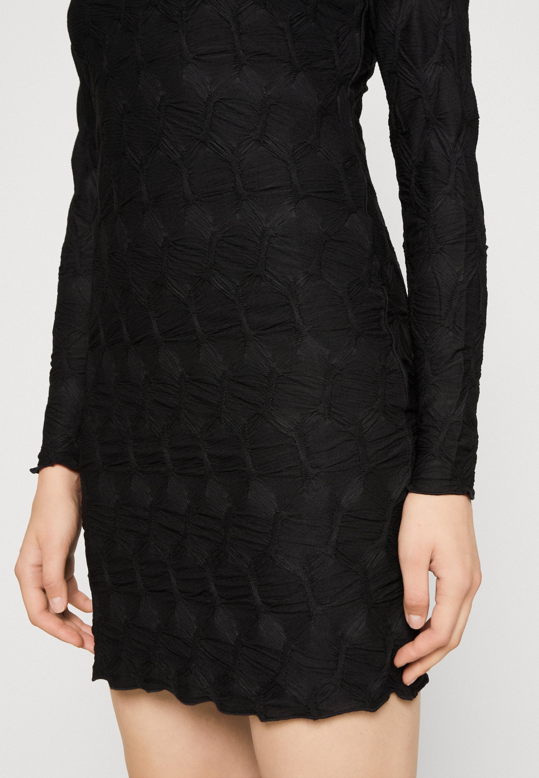 Pieces PCLOLA O NECK SHORT DRESS