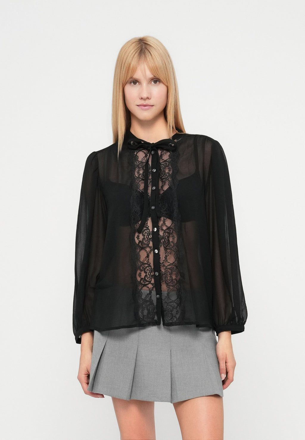 GAP TIE FRONT