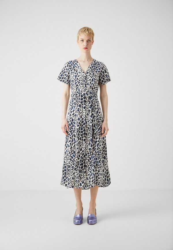 Vero Moda Tall VMSIDRA V NECK 7/8 DRESS