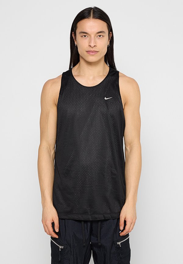 Nike Performance
