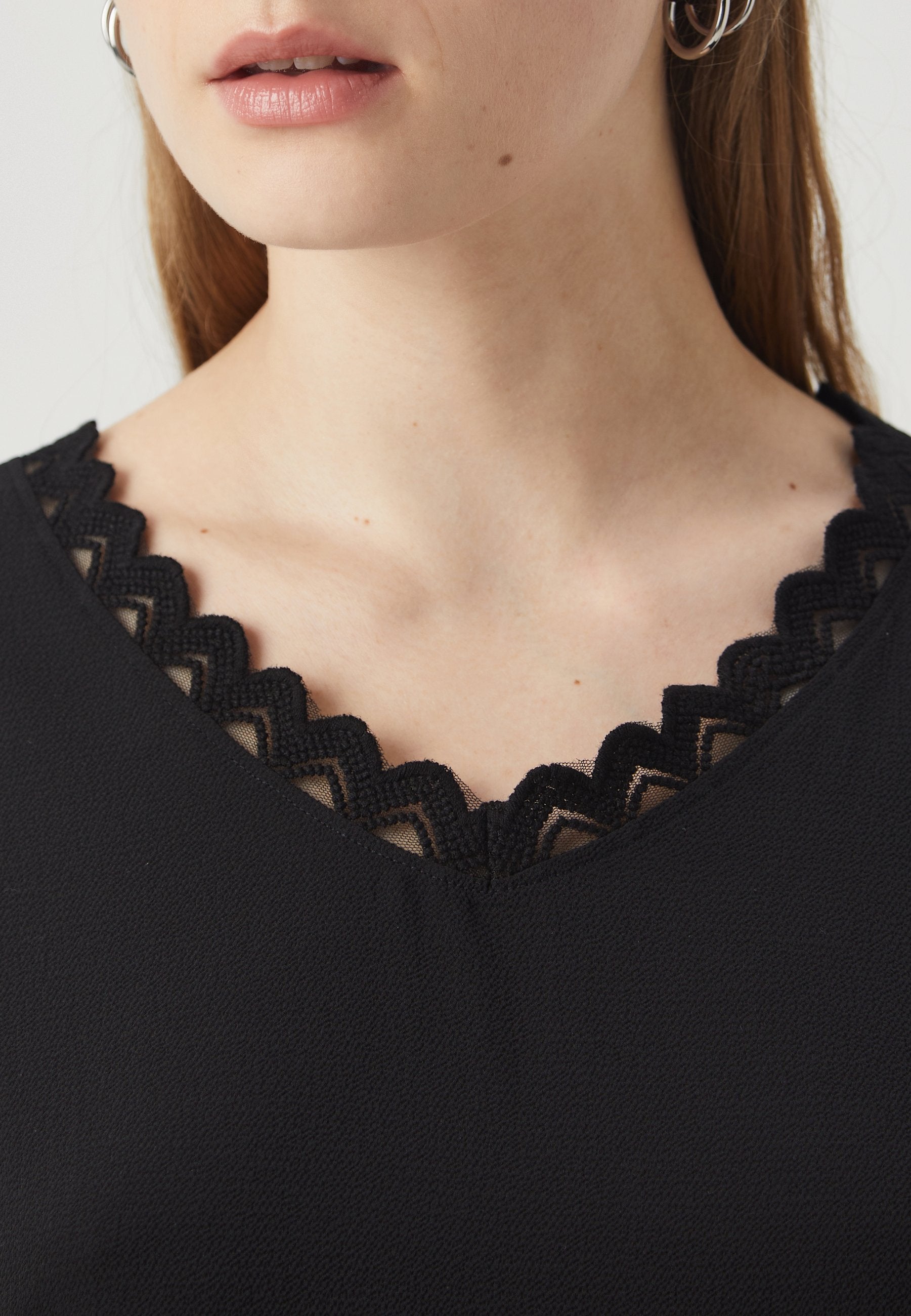 ONLY ONLTANI V NECK