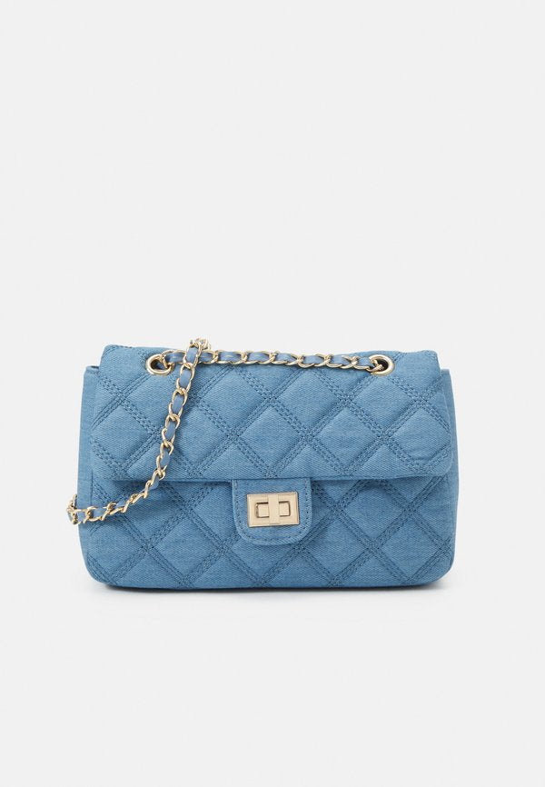 ONLY ONLFLORENCE CROSSBODY BAG - Cross body bag - blue denim/gold