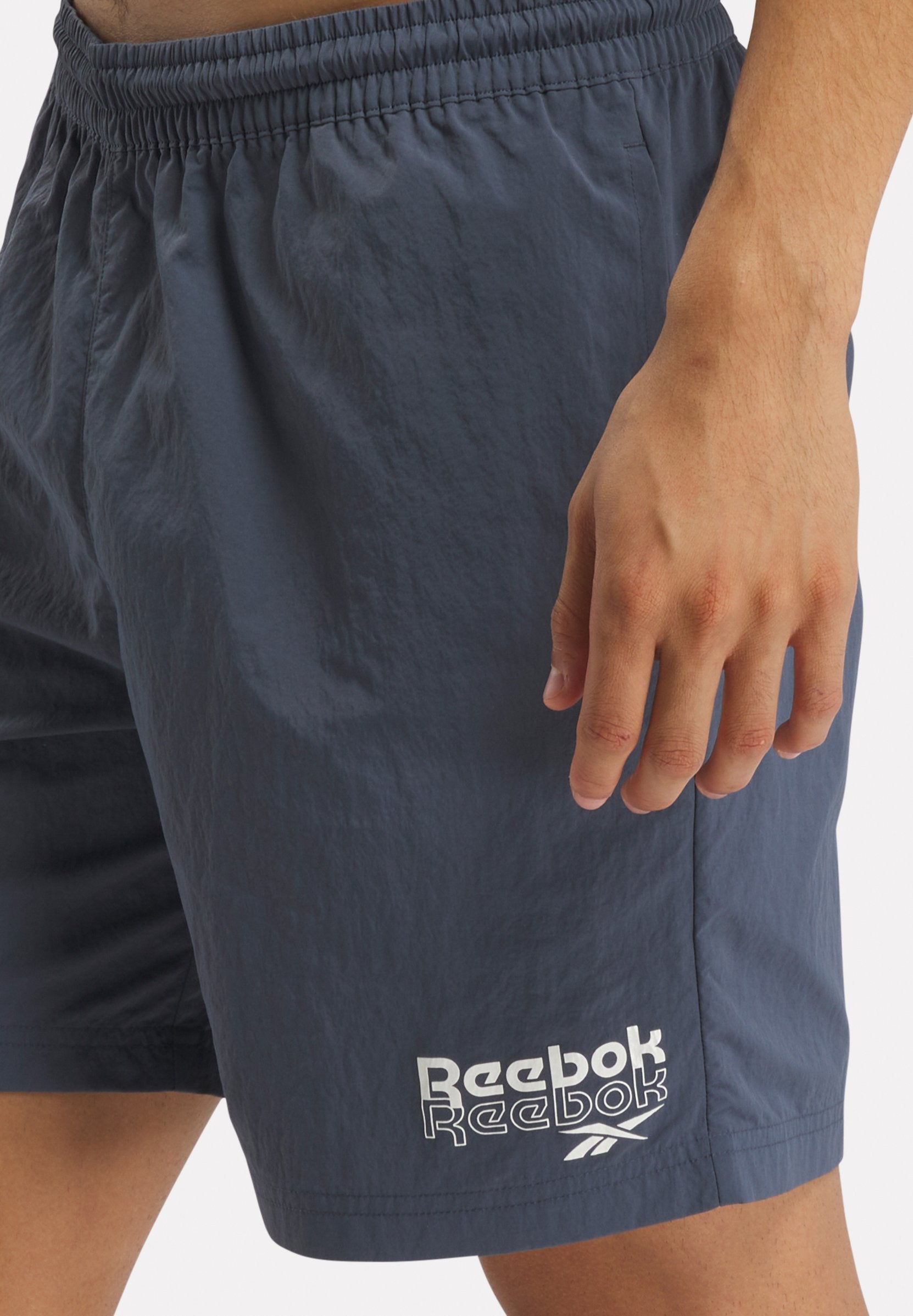 Reebok IDENTITY BRAND PROUD