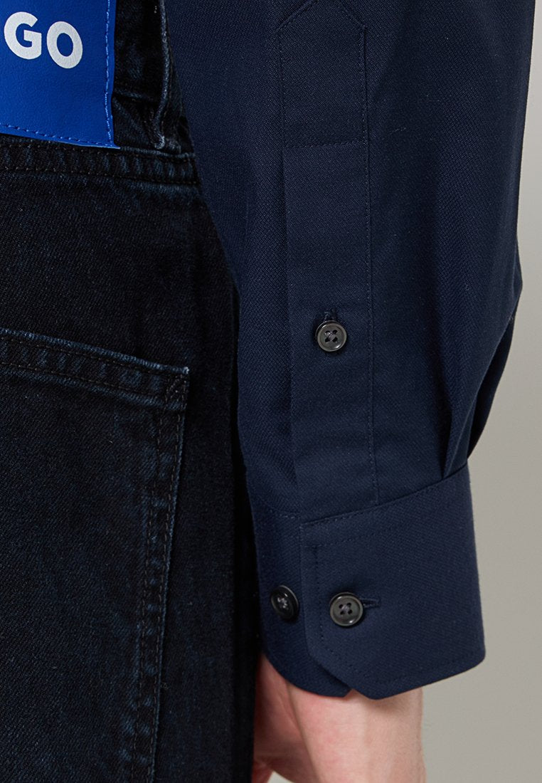 Michael Kors SLIM FIT