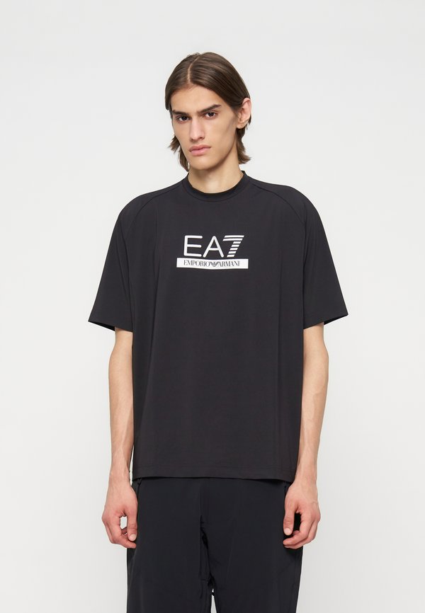 EA7 Emporio Armani