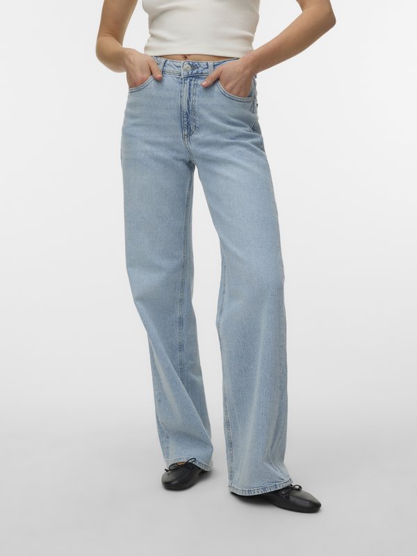 Vero Moda Wide-fit VMTESSA High rise Wide Leg Fit - Relaxed fit jeans - light blue denim