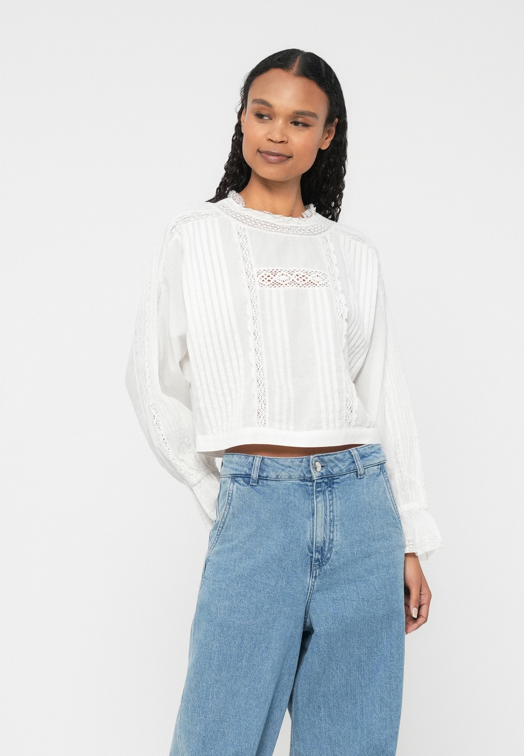 TWINSET
