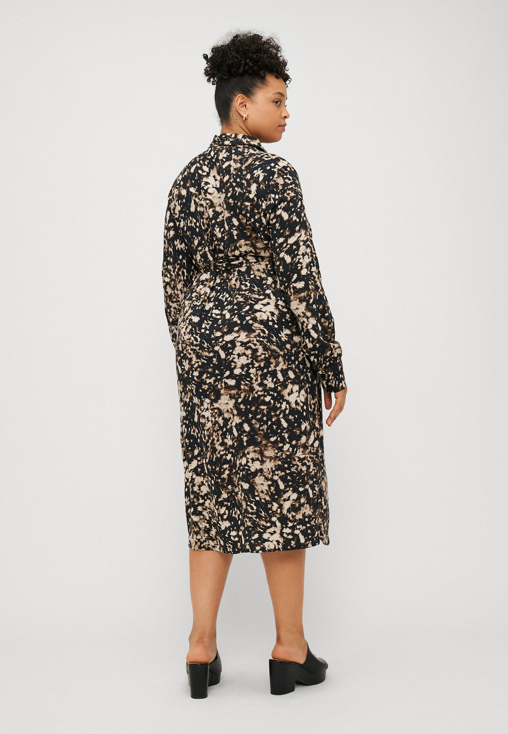 CARFIONE LIFE SHIRT CALF DRESS Media 4