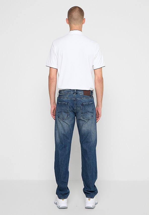 Armani Exchange